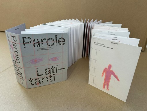 "Parole Latitanti", a Fossano il libro di nove metri scritto e disegnato dai detenuti "Parole Latitanti", a Fossano il libro di nove metri scritto e disegnato dai detenuti
