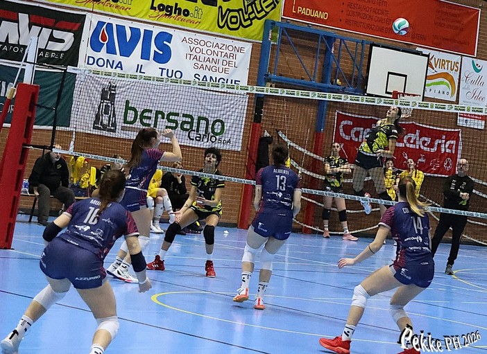 Il Mondovì Volley sul campo del Volpiano (ph. Luciano Pecchenino)