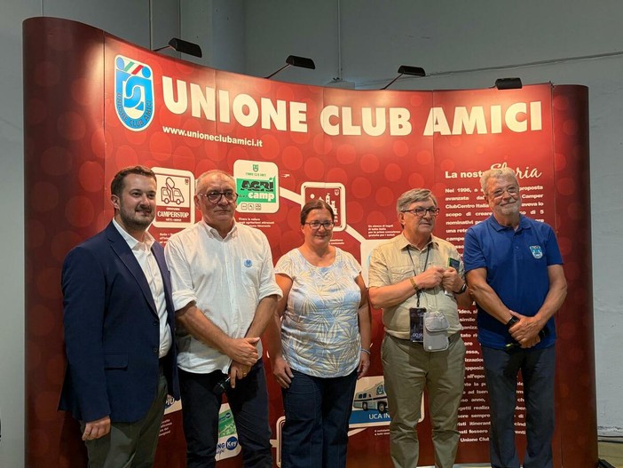 I rappresentanti di Ostana e Rifreddo alla Fiera di Parma I rappresentanti di Ostana e Rifreddo alla Fiera di Parma