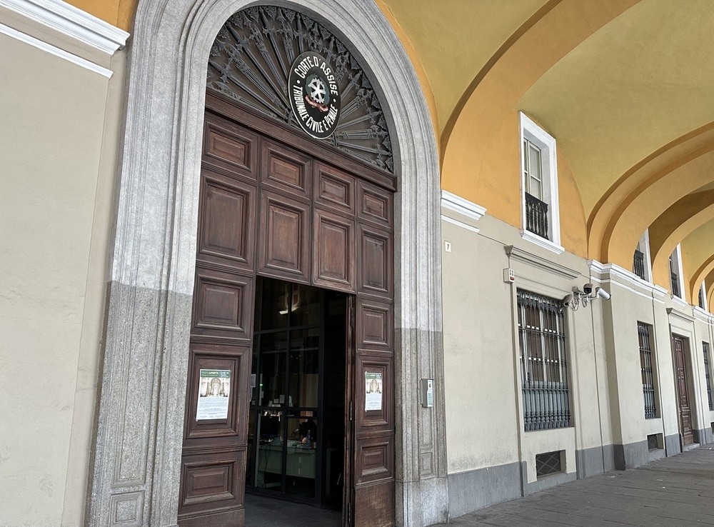 L'ingresso del tribunale di Cuneo
