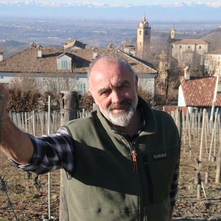 Claudio Conterno, presidente provinciale Cia, nei vigneti della sua azienda di Monforte d'Alba Claudio Conterno, presidente provinciale Cia, nei vigneti della sua azienda di Monforte d'Alba
