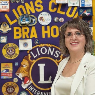 In foto Silvia Gullino, presidente del Lions Club Bra Host