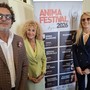 Ivan e Natascia Chiarlo insieme con la sindaca Ivana Casale Ivan e Natascia Chiarlo insieme con la sindaca Ivana Casale
