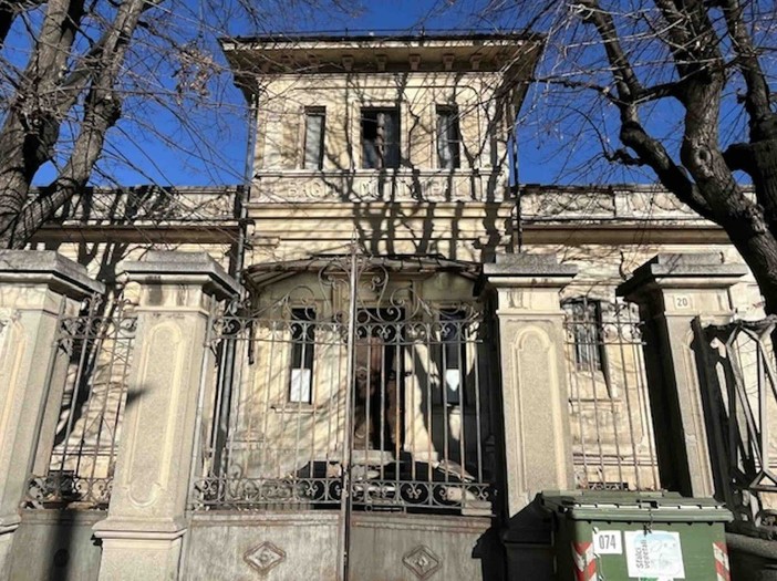 Il fabbricato degli ex Bagni Pubblici Il fabbricato degli ex Bagni Pubblici