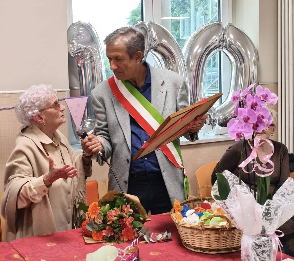 Lucia Castellino con il sindaco Portera Lucia Castellino con il sindaco Portera