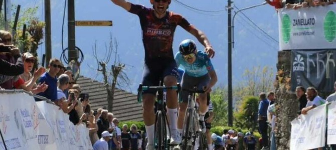 Luca Gugnino vittorioso al Giro della Castellania (foto Instagram Uc Piasco) Luca Gugnino vittorioso al Giro della Castellania (foto Instagram Uc Piasco)