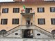 Il Municipio di Limone Piemonte senza la bandiera dell'UE