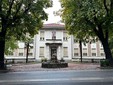 La scuola primaria "Carlo denina di Revello" La scuola primaria "Carlo denina di Revello"