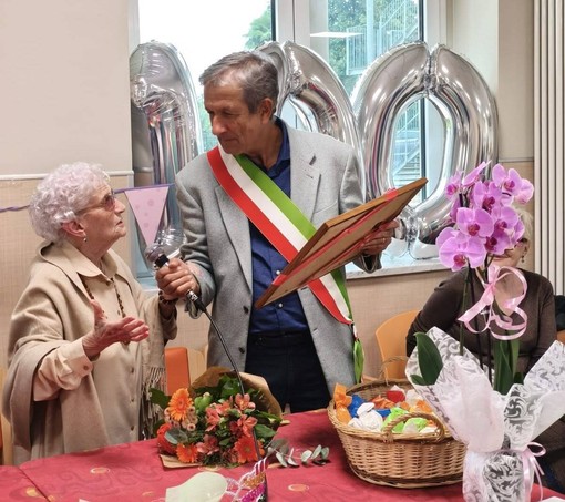 Lucia Castellino con il sindaco Portera Lucia Castellino con il sindaco Portera