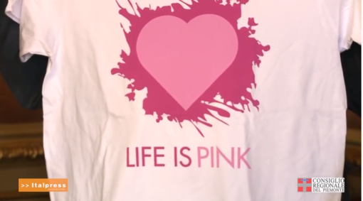 &quot;Life is Pink&quot; un cuore rosa per la prevenzione dei tumori femminili