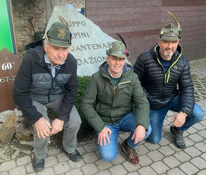 Il nuovo direttivo del Gruppo Alpini di Lagnasco: Franco Gonella (segretario), Romano Boglio (capogruppo) e Fabrizio Rosatello (vice)