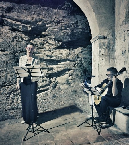 Alba: venerdì 22 maggio Lanza e Freiria chiudono la XIX edizione di "Intorno alla Chitarra" Alba: venerdì 22 maggio Lanza e Freiria chiudono la XIX edizione di "Intorno alla Chitarra"