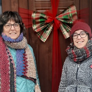 I fiocchi di Natale dei commercianti di Lagnasco