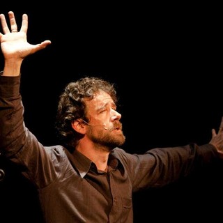 "Delirio co(s)mico": l'attore e autore Luca Occelli protagonista al Pappatacho's di Fossano