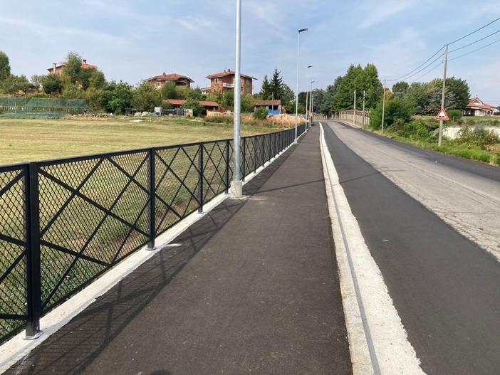 Sant’Anna Avagnina, incontro pubblico su marciapiede e fermata bus