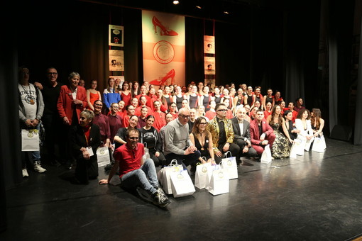 “Mai più!” riempie il Milanollo di Savigliano: 300 spettatori per la serata contro la violenza sulle donne