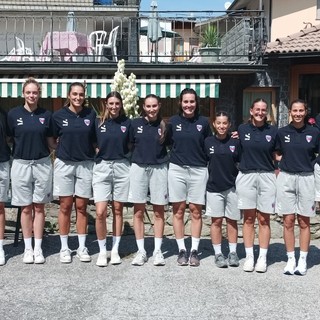Le dodici ragazze del Mondovì Volley