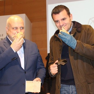Il ministro Centinaio con il sindaco di Alba Marello alla Fiera Internazionale del Tartufo