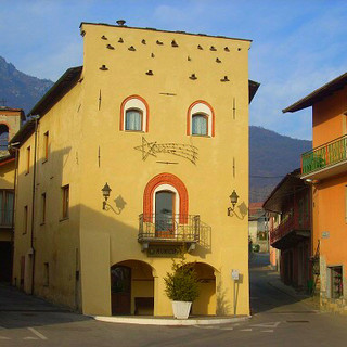 Rifreddo, 130 mila euro dalla Regione e 18 mila dalla Fondazione CRC per i nuovi marciapiedi in via Mombracco