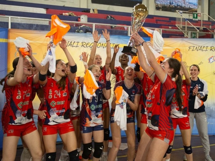 VOLLEY F14 / La Mon.vi. Bam Rossa ancora sul tetto regionale VOLLEY F14 / La Mon.vi. Bam Rossa ancora sul tetto regionale