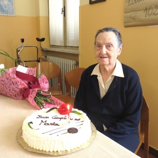 Cherasco festeggia Maria Tuninetti: 102 anni con il sorriso