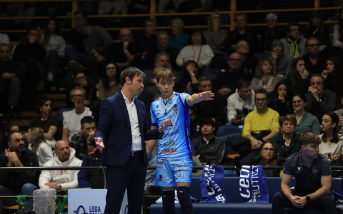 Matteo Battocchio con Matteo Bonomi durante la partita di Modena (Foto Beatrice Bramardi)