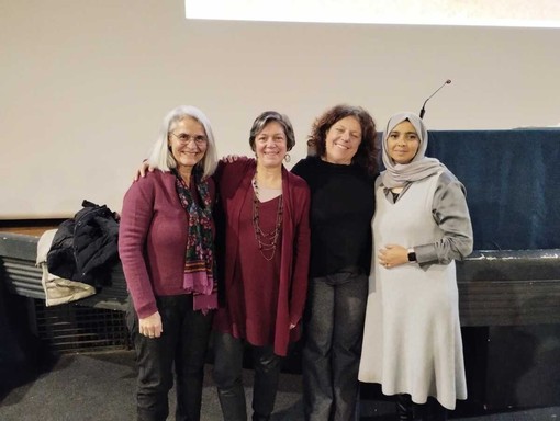 Un incontro sulle donne e le religioni abramitiche per gli studenti del liceo Arimondi di Savigliano Un incontro sulle donne e le religioni abramitiche per gli studenti del liceo Arimondi di Savigliano