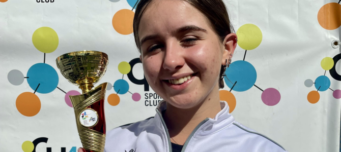 FIORETTO FEMMINILE / Marika Botta terza ai Campionati Assoluti a Torino FIORETTO FEMMINILE / Marika Botta terza ai Campionati Assoluti a Torino
