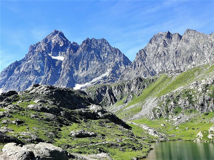 "Monviso Hub", una rete per valorizzare il territorio: sei appuntamenti tra natura, cultura e sostenibilità "Monviso Hub", una rete per valorizzare il territorio: sei appuntamenti tra natura, cultura e sostenibilità