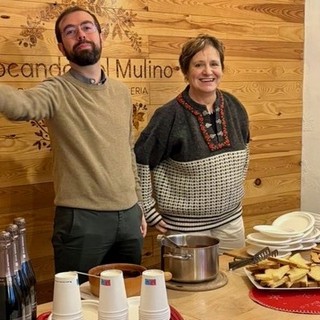 A Valcasotto la Vigilia vince su freddo e maltempo: la Merenda Natalizia unisce ancora una volta il borgo