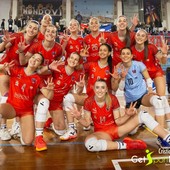Il Mondovì Volley festeggia la vittoria contro il Bellusco (foto Cristiano Silvestri) Il Mondovì Volley festeggia la vittoria contro il Bellusco (foto Cristiano Silvestri)