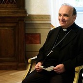 Il vescovo di Alba, monsignor Marco Brunetti Il vescovo di Alba, monsignor Marco Brunetti