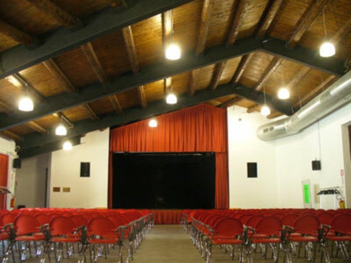 L'interno del centro polifunzionale Cascina San Giovanni
