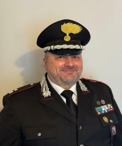 Da carabiniere semplice a Maggiore: l’Arma di Cuneo saluta Marco Dainese Da carabiniere semplice a Maggiore: l’Arma di Cuneo saluta Marco Dainese