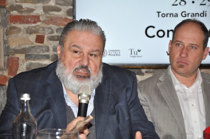 Matteo Ascheri, presidente del Consorzio Barolo Barbaresco, qui con Francesco Monchiero, alla guida del Consorzio Roero, i due enti impegnati nell'organizzazione di Grandi Langhe