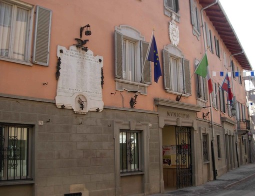Il municipio di Borgo San Dalmazzo