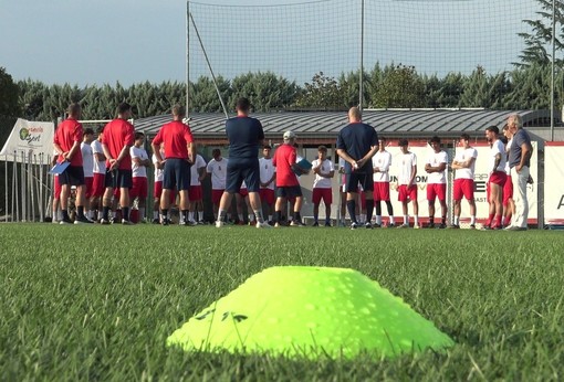 Calcio Eccellenza / Al Via la preparazione della Monregale; Galletti a lavoro tra entusiasmo e voglia di far bene (VIDEO)