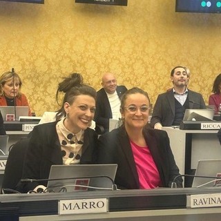 Giulia Marro e Alice Ravinale in Consiglio Giulia Marro e Alice Ravinale in Consiglio