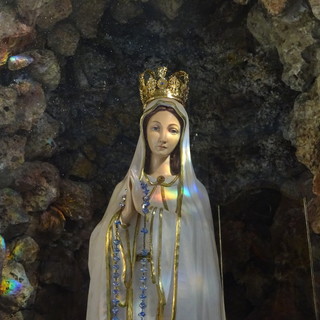 Festa della Madonna di Fatima: il 13 maggio si prega anche a Bra