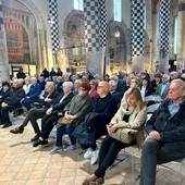 Alba, celebrate le nozze d’oro delle coppie albesi che si sono sposate nel 1976 Alba, celebrate le nozze d’oro delle coppie albesi che si sono sposate nel 1976