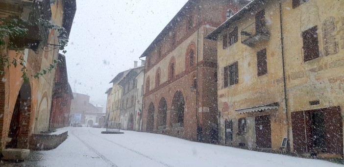 Saluzzo, i commercianti diventano "turisti per un giorno" Saluzzo, i commercianti diventano "turisti per un giorno"