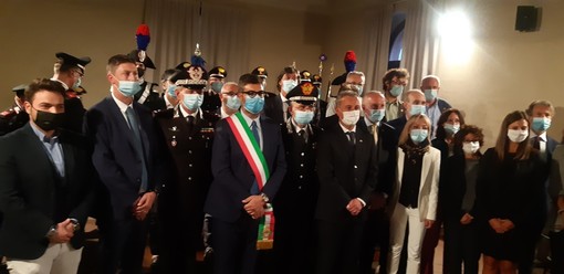 Conferimento della cittadinanza onoraria di Saluzzo  all'Arma dei Carabinieri
