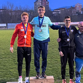 ATLETICA / Alessandro Cena del Roata Chiusani conquista il titolo regionale Promesse sui 10.000 metri