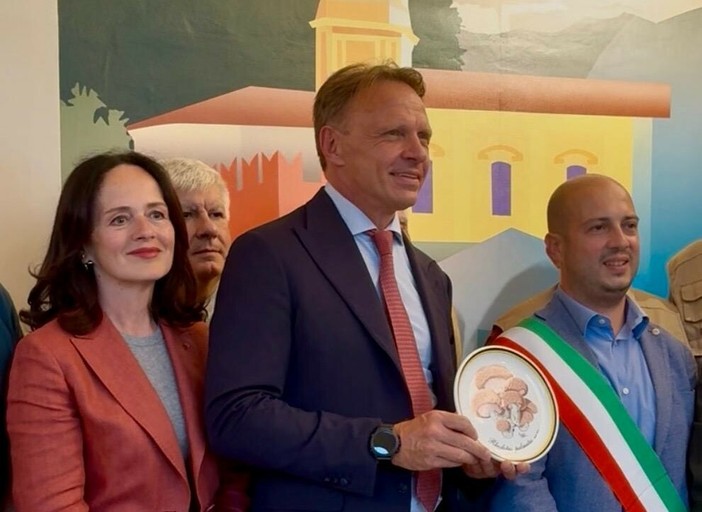Lollobrigida nella Granda: l’agricoltura è al centro delle politiche del Governo Lollobrigida nella Granda: l’agricoltura è al centro delle politiche del Governo