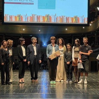 Julia Deck vince il Premio Lattes Grinzane 2026 con il romanzo “Ann d’Inghilterra” Julia Deck vince il Premio Lattes Grinzane 2026 con il romanzo “Ann d’Inghilterra”