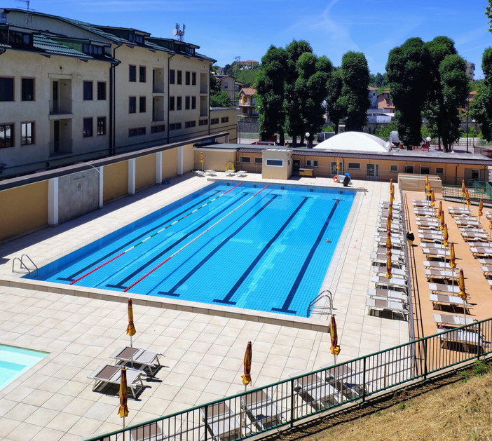 Al Parco della Rotonda di Ceva è già estate: riaprono il bar e la piscina scoperta e si inaugurano i nuovi giochi Al Parco della Rotonda di Ceva è già estate: riaprono il bar e la piscina scoperta e si inaugurano i nuovi giochi