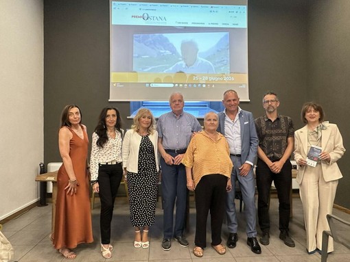 Il premio Ostana torna dal 25 al 28 giugno 2026: un incrocio internazionale di lingue madri ai piedi del Monviso Il premio Ostana torna dal 25 al 28 giugno 2026: un incrocio internazionale di lingue madri ai piedi del Monviso