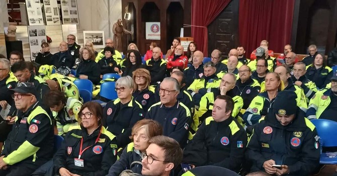 Alba, più fondi alla Protezione Civile: la Giunta rassicura, il consigliere Bolla sospende l'ordine del giorno