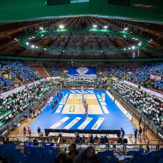 Torna “Time Out SuperLega”: puntata ricca di ospiti, analisi e collegamenti. In studio Michele Baranowicz