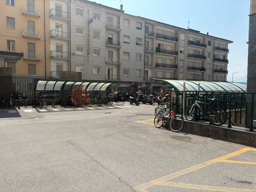 Furti di biciclette all’ospedale di Cuneo, parte la petizione dei dipendenti: già 255 firme Furti di biciclette all’ospedale di Cuneo, parte la petizione dei dipendenti: già 255 firme